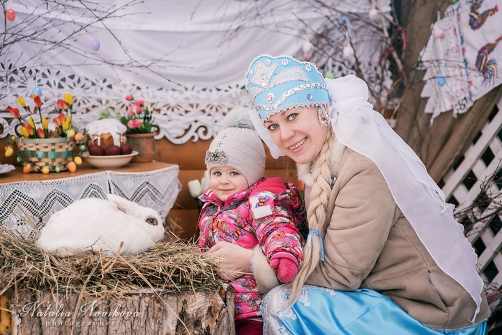 Фотосессия "Пасхальные чудеса" в конном клубе "Золотая Подкова"